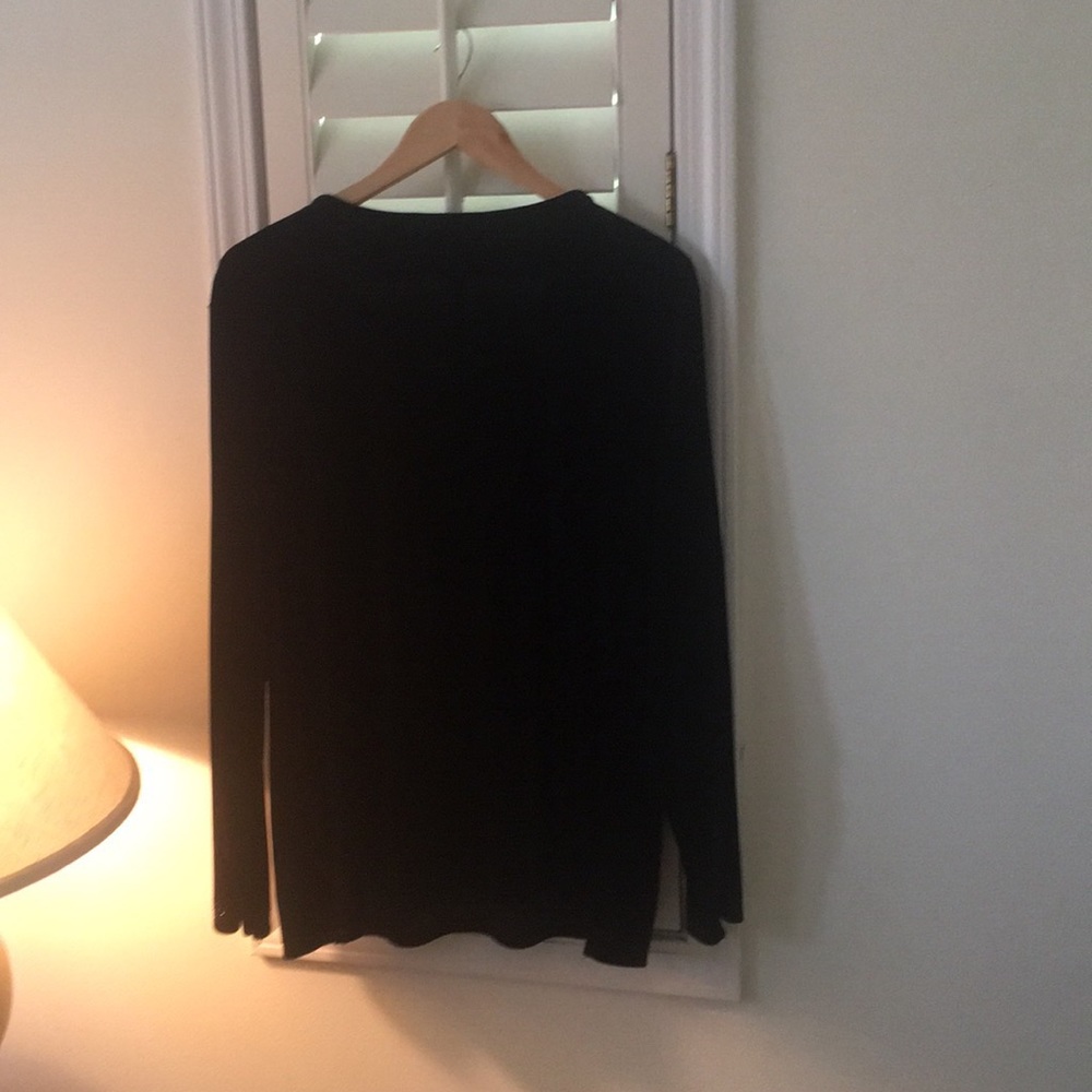 Top - Picture 3 of 3